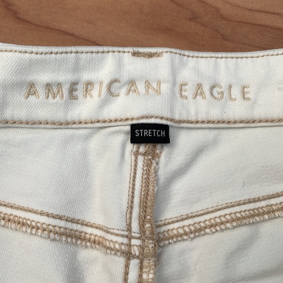 American Eagle Curvy Mom Jeans Stretch - Picture 6 of 9